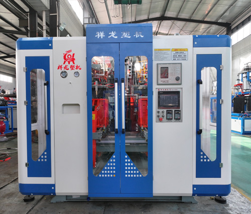 4、全自動電動移模吹塑機1.jpg